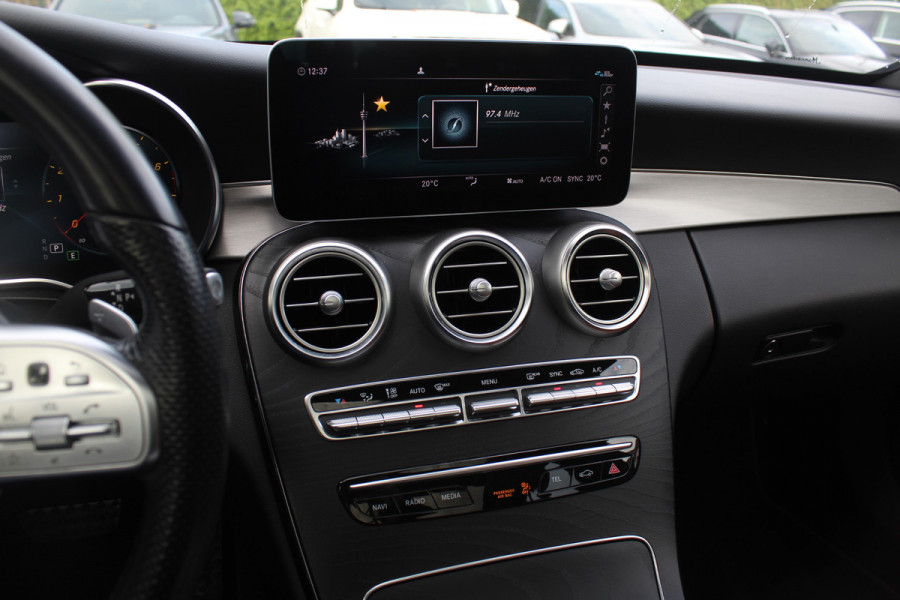 Mercedes-Benz C-Klasse Estate 180 Business Solution AMG / Panoramadak / Camera / Leder / Navigatie / 18'' / DAB / Stoelverwarming / Cruise Control