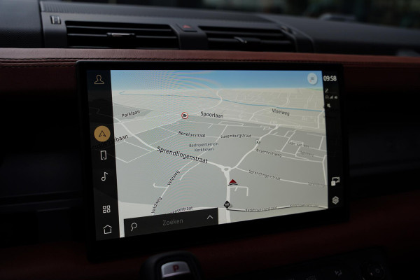 Land Rover Defender 110 P 635 V 8 Octa One of One Lamborghini Leather Land Rover Defender 110 P 635 V 8 Octa One of One Lamborghini Leather