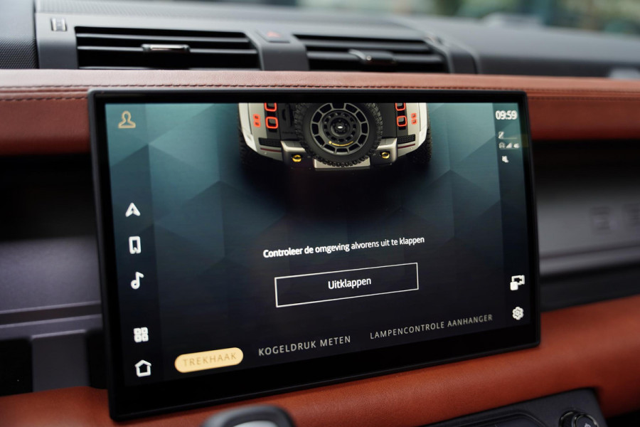 Land Rover Defender 110 P 635 V 8 Octa One of One Lamborghini Leather Land Rover Defender 110 P 635 V 8 Octa One of One Lamborghini Leather