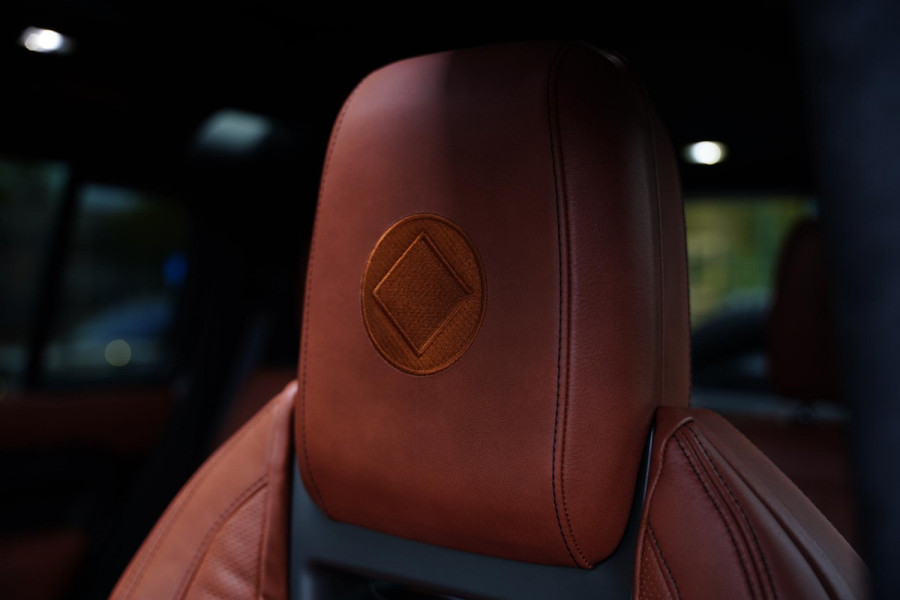 Land Rover Defender 110 P 635 V 8 Octa One of One Lamborghini Leather Land Rover Defender 110 P 635 V 8 Octa One of One Lamborghini Leather