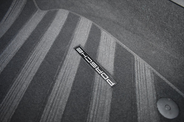 Porsche 718 Spyder 4.0 3.365 KM! FULL LED! PARKEERPAKKET!