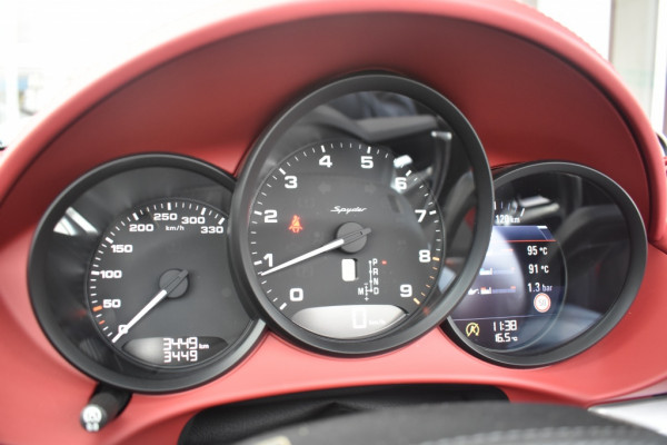 Porsche 718 Spyder 4.0 3.365 KM! FULL LED! PARKEERPAKKET!