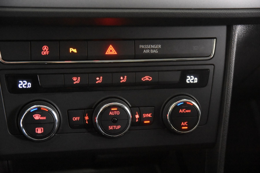 Seat León ST 1.0 EcoTSI Move *1ste Eigenaar*Navigatie*Parkassist*DAB*