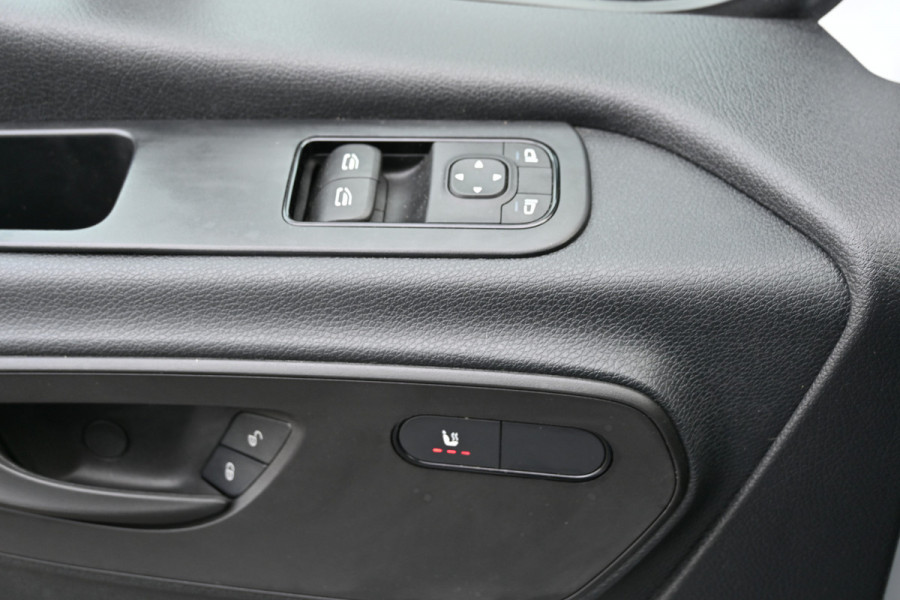 Mercedes-Benz Sprinter 315 CDI L1H1 RWD 10.25 inch MBUX met navigatie en camera, Trekhaak Mercedes-Benz Sprinter 315 CDI L1H1 RWD 10.25 inch MBUX met navigatie en camera, Trekhaak