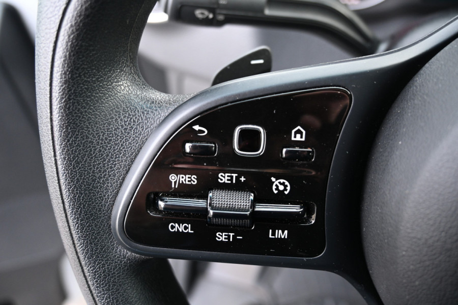 Mercedes-Benz Sprinter 315 CDI L1H1 RWD 10.25 inch MBUX met navigatie en camera, Trekhaak Mercedes-Benz Sprinter 315 CDI L1H1 RWD 10.25 inch MBUX met navigatie en camera, Trekhaak