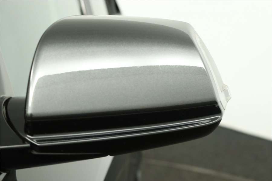 Kia Niro 1.6 GDi Hybrid ExecutiveLine Apple Carplay/Android Auto - Cruise Control - Dodehoekdetectie - Navigatie - Schuif/Kanteldak - Stuur/Stoelverwarming - Fabrieksgarantie tot 06-2031 Kia Niro 1.6 GDi Hybrid ExecutiveLine Apple Carplay/Android Auto - Cruise Control - Dodehoekdetectie - Navigatie - Schuif/Kanteldak - Stuur/Stoelverwarming - Fabrieksgarantie tot 06-2031