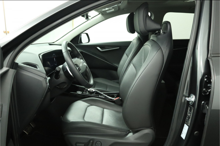 Kia Niro 1.6 GDi Hybrid ExecutiveLine Apple Carplay/Android Auto - Cruise Control - Dodehoekdetectie - Navigatie - Schuif/Kanteldak - Stuur/Stoelverwarming - Fabrieksgarantie tot 06-2031 Kia Niro 1.6 GDi Hybrid ExecutiveLine Apple Carplay/Android Auto - Cruise Control - Dodehoekdetectie - Navigatie - Schuif/Kanteldak - Stuur/Stoelverwarming - Fabrieksgarantie tot 06-2031