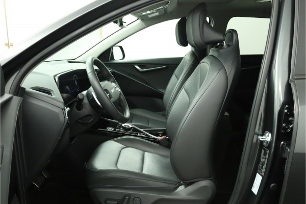 Kia Niro 1.6 GDi Hybrid ExecutiveLine Apple Carplay/Android Auto - Cruise Control - Dodehoekdetectie - Navigatie - Schuif/Kanteldak - Stuur/Stoelverwarming - Fabrieksgarantie tot 06-2031 Kia Niro 1.6 GDi Hybrid ExecutiveLine Apple Carplay/Android Auto - Cruise Control - Dodehoekdetectie - Navigatie - Schuif/Kanteldak - Stuur/Stoelverwarming - Fabrieksgarantie tot 06-2031