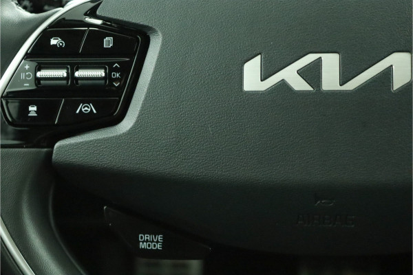 Kia Niro 1.6 GDi Hybrid ExecutiveLine Apple Carplay/Android Auto - Cruise Control - Dodehoekdetectie - Navigatie - Schuif/Kanteldak - Stuur/Stoelverwarming - Fabrieksgarantie tot 06-2031 Kia Niro 1.6 GDi Hybrid ExecutiveLine Apple Carplay/Android Auto - Cruise Control - Dodehoekdetectie - Navigatie - Schuif/Kanteldak - Stuur/Stoelverwarming - Fabrieksgarantie tot 06-2031