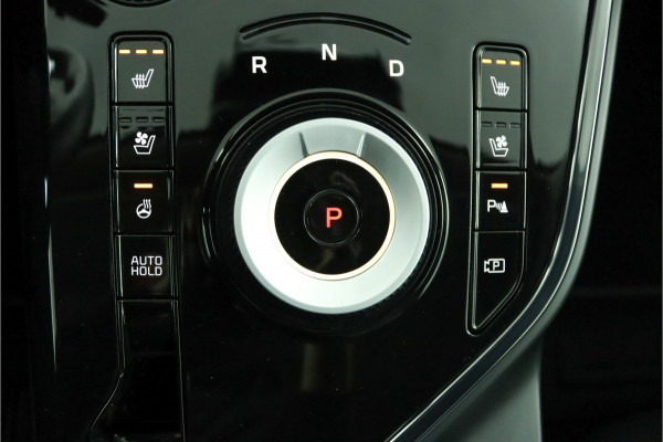 Kia Niro 1.6 GDi Hybrid ExecutiveLine Apple Carplay/Android Auto - Cruise Control - Dodehoekdetectie - Navigatie - Schuif/Kanteldak - Stuur/Stoelverwarming - Fabrieksgarantie tot 06-2031 Kia Niro 1.6 GDi Hybrid ExecutiveLine Apple Carplay/Android Auto - Cruise Control - Dodehoekdetectie - Navigatie - Schuif/Kanteldak - Stuur/Stoelverwarming - Fabrieksgarantie tot 06-2031