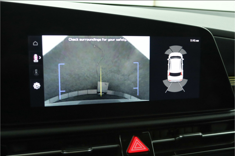 Kia Niro 1.6 GDi Hybrid ExecutiveLine Apple Carplay/Android Auto - Cruise Control - Dodehoekdetectie - Navigatie - Schuif/Kanteldak - Stuur/Stoelverwarming - Fabrieksgarantie tot 06-2031 Kia Niro 1.6 GDi Hybrid ExecutiveLine Apple Carplay/Android Auto - Cruise Control - Dodehoekdetectie - Navigatie - Schuif/Kanteldak - Stuur/Stoelverwarming - Fabrieksgarantie tot 06-2031