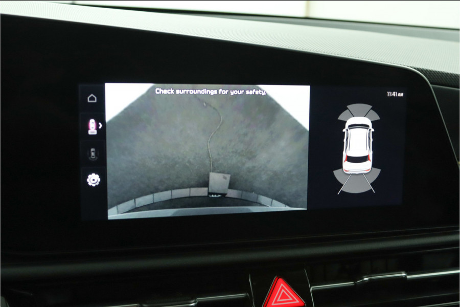 Kia Niro 1.6 GDi Hybrid ExecutiveLine Apple Carplay/Android Auto - Cruise Control - Dodehoekdetectie - Navigatie - Schuif/Kanteldak - Stuur/Stoelverwarming - Fabrieksgarantie tot 06-2031 Kia Niro 1.6 GDi Hybrid ExecutiveLine Apple Carplay/Android Auto - Cruise Control - Dodehoekdetectie - Navigatie - Schuif/Kanteldak - Stuur/Stoelverwarming - Fabrieksgarantie tot 06-2031