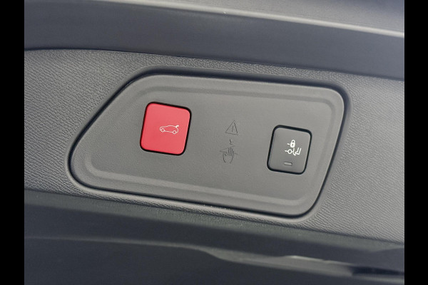 Peugeot 3008 1.6 HYbrid 225 Blue Lease Allure PHEV PLUG-IN HYBRIDE | DEALER OH. | AFNEEMBARE TREKHAAK | ELEK. ACHTERKLEP| CAMERA| STOELVERW. | LANE ASSIST| Peugeot 3008 1.6 HYbrid 225 Blue Lease Allure PHEV PLUG-IN HYBRIDE | DEALER OH. | AFNEEMBARE TREKHAAK | ELEK. ACHTERKLEP| CAMERA| STOELVERW. | LANE ASSIST|