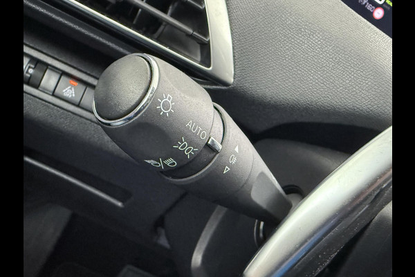 Peugeot 3008 1.6 HYbrid 225 Blue Lease Allure PHEV PLUG-IN HYBRIDE | DEALER OH. | AFNEEMBARE TREKHAAK | ELEK. ACHTERKLEP| CAMERA| STOELVERW. | LANE ASSIST| Peugeot 3008 1.6 HYbrid 225 Blue Lease Allure PHEV PLUG-IN HYBRIDE | DEALER OH. | AFNEEMBARE TREKHAAK | ELEK. ACHTERKLEP| CAMERA| STOELVERW. | LANE ASSIST|