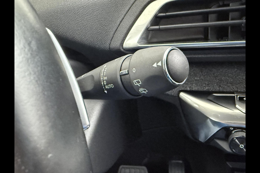 Peugeot 3008 1.6 HYbrid 225 Blue Lease Allure PHEV PLUG-IN HYBRIDE | DEALER OH. | AFNEEMBARE TREKHAAK | ELEK. ACHTERKLEP| CAMERA| STOELVERW. | LANE ASSIST| Peugeot 3008 1.6 HYbrid 225 Blue Lease Allure PHEV PLUG-IN HYBRIDE | DEALER OH. | AFNEEMBARE TREKHAAK | ELEK. ACHTERKLEP| CAMERA| STOELVERW. | LANE ASSIST|