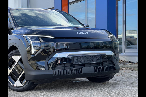 Kia EV3 Plus 81.4 kWh Zuid | Warmtepomp | 204 PK | Stoelverwarming | Stuurverwarming | BLIS | 19 inch Licht metaal Kia EV3 Plus 81.4 kWh Zuid | Warmtepomp | 204 PK | Stoelverwarming | Stuurverwarming | BLIS | 19 inch Licht metaal