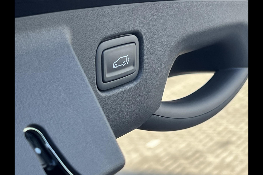 Kia EV3 Plus 81.4 kWh Zuid | Warmtepomp | 204 PK | Stoelverwarming | Stuurverwarming | BLIS | 19 inch Licht metaal Kia EV3 Plus 81.4 kWh Zuid | Warmtepomp | 204 PK | Stoelverwarming | Stuurverwarming | BLIS | 19 inch Licht metaal