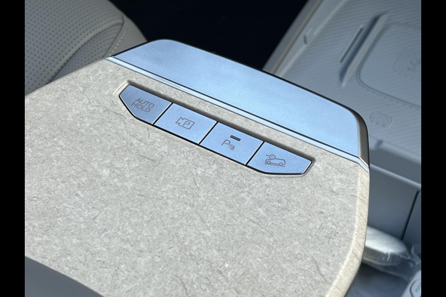Kia EV3 Plus 81.4 kWh Zuid | Warmtepomp | 204 PK | Stoelverwarming | Stuurverwarming | BLIS | 19 inch Licht metaal Kia EV3 Plus 81.4 kWh Zuid | Warmtepomp | 204 PK | Stoelverwarming | Stuurverwarming | BLIS | 19 inch Licht metaal
