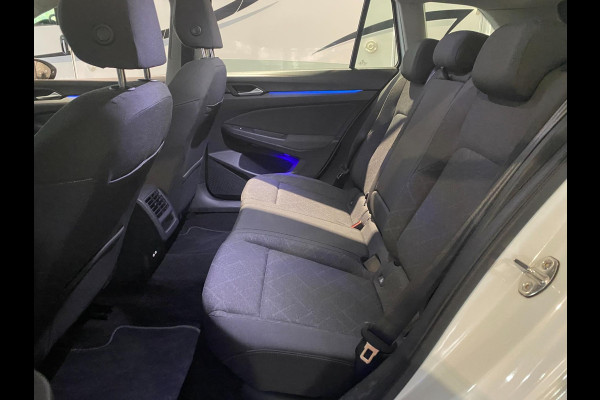 Volkswagen GOLF Variant 1.0 eTSI Carplay Virtual Navigatie Stoel stuurverw PDC IQ Drive ACC