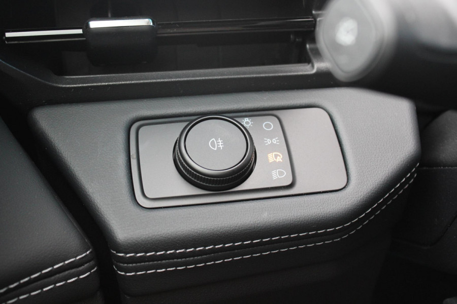 Ford Puma 1.0 EcoBoost Hybrid Titanium 125pk | NIEUWE MODEL! | Winterpack | Driver Assistance Pack | Comfort Pack | Panoramadak | Matrix LED