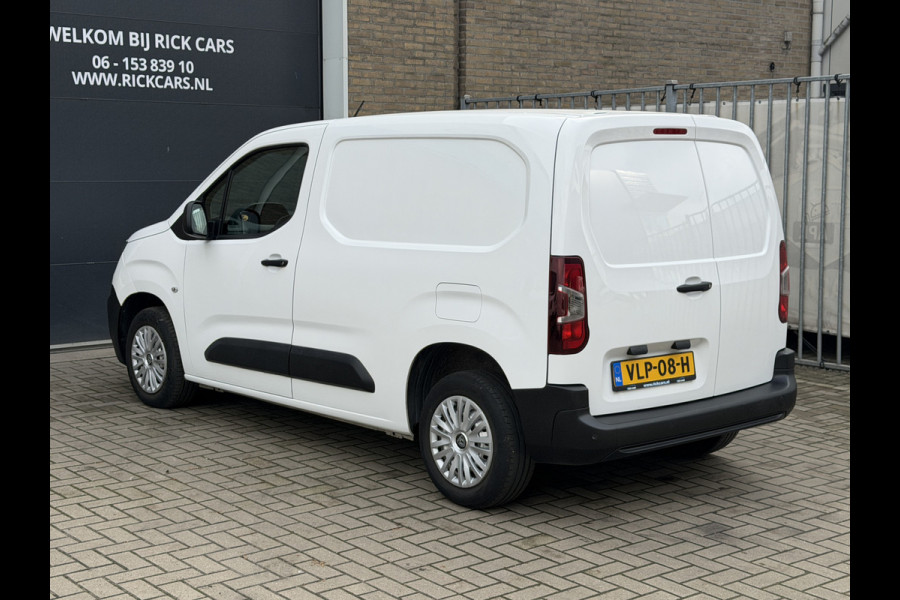 Peugeot Partner 1.2 111PK EURO 6 PureTech Premium CarPlay/cruise control/navigatie systeem Peugeot Partner 1.2 111PK EURO 6 PureTech Premium CarPlay/cruise control/navigatie systeem