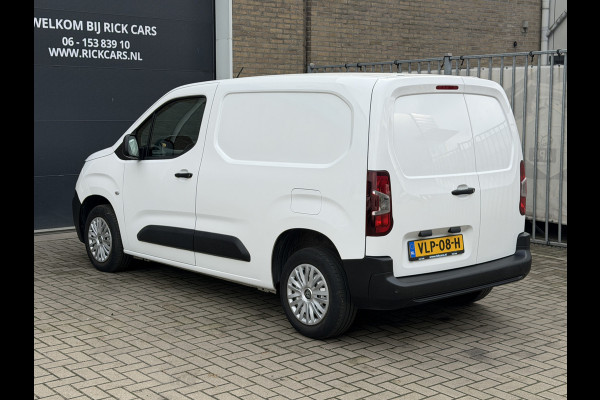 Peugeot Partner 1.2 111PK EURO 6 PureTech Premium CarPlay/cruise control/navigatie systeem Peugeot Partner 1.2 111PK EURO 6 PureTech Premium CarPlay/cruise control/navigatie systeem