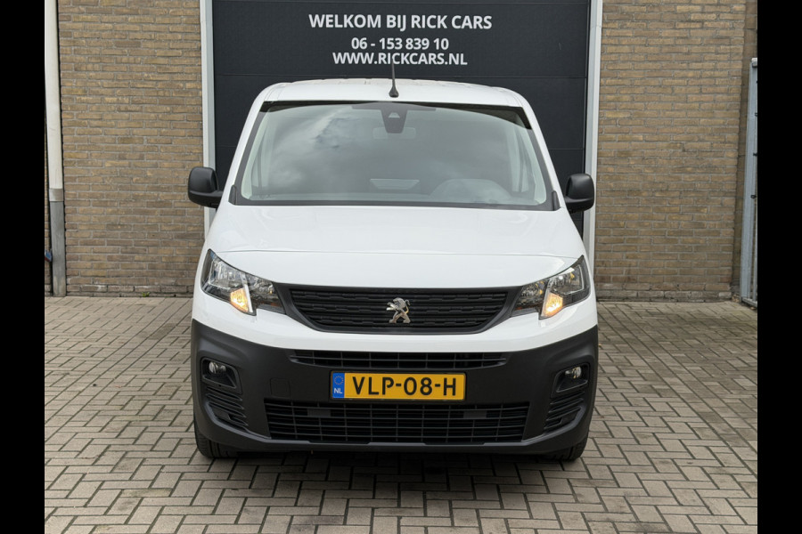 Peugeot Partner 1.2 111PK EURO 6 PureTech Premium CarPlay/cruise control/navigatie systeem Peugeot Partner 1.2 111PK EURO 6 PureTech Premium CarPlay/cruise control/navigatie systeem