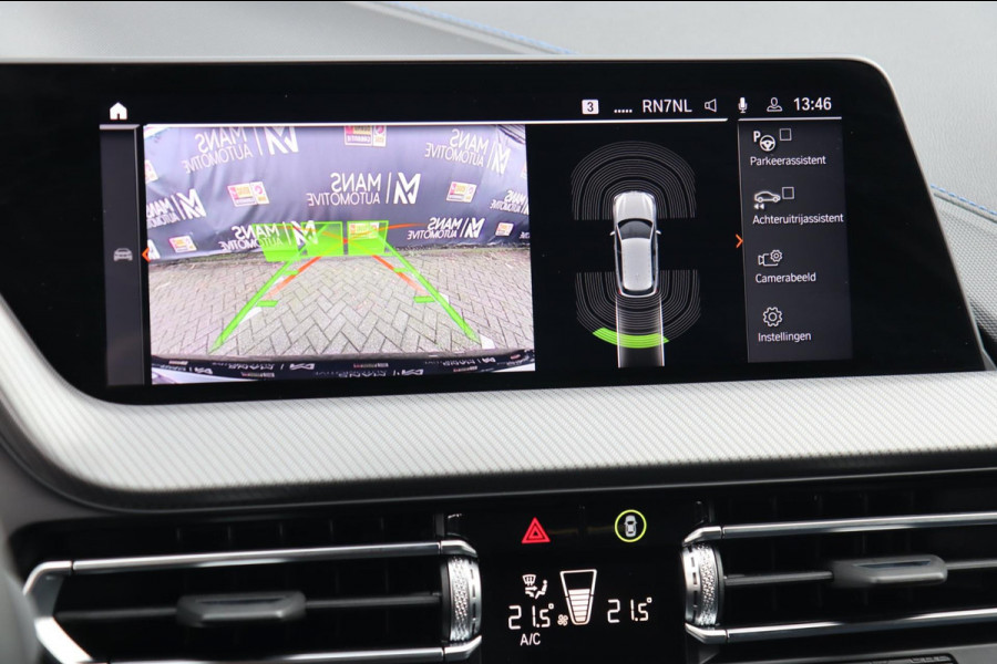 BMW 1-serie 120i M Sport / PANODAK / KEYLESS / DODEHOEK / STUUR+STOELVERW BMW 1-serie 120i M Sport / PANODAK / KEYLESS / DODEHOEK / STUUR+STOELVERW