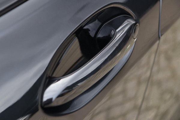 BMW 1-serie 120i M Sport / PANODAK / KEYLESS / DODEHOEK / STUUR+STOELVERW BMW 1-serie 120i M Sport / PANODAK / KEYLESS / DODEHOEK / STUUR+STOELVERW