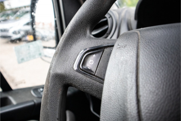 Renault Master T35 2.3 dCi 150 L3H2 Energy Glasrek, imperial, navi, airco Renault Master T35 2.3 dCi 150 L3H2 Energy Glasrek, imperial, navi, airco