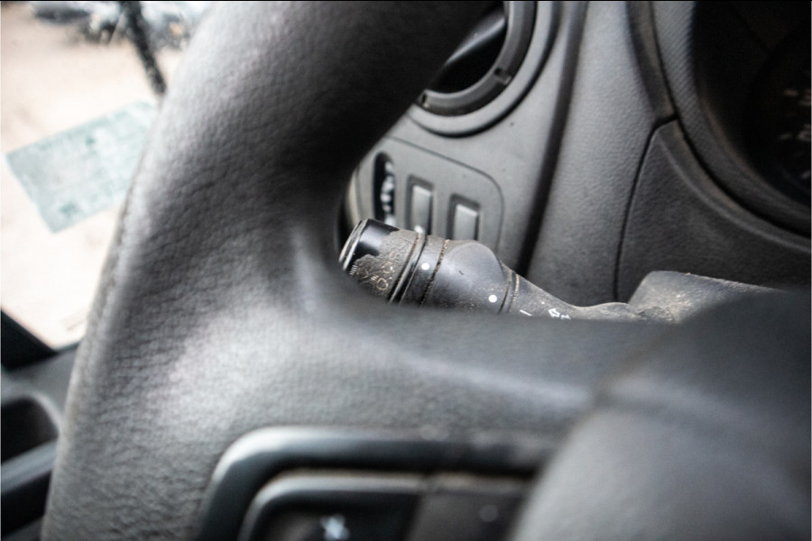 Renault Master T35 2.3 dCi 150 L3H2 Energy Glasrek, imperial, navi, airco Renault Master T35 2.3 dCi 150 L3H2 Energy Glasrek, imperial, navi, airco