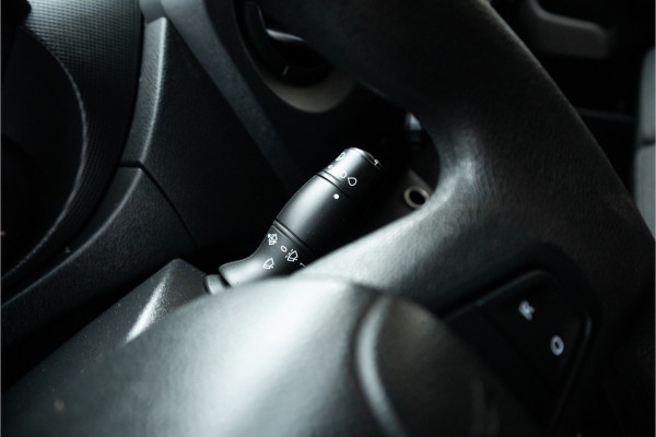 Renault Master T35 2.3 dCi 150 L3H2 Energy Glasrek, imperial, navi, airco Renault Master T35 2.3 dCi 150 L3H2 Energy Glasrek, imperial, navi, airco