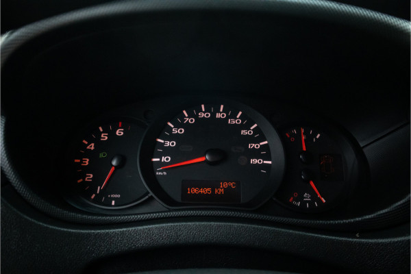 Renault Master T35 2.3 dCi 150 L3H2 Energy Glasrek, imperial, navi, airco Renault Master T35 2.3 dCi 150 L3H2 Energy Glasrek, imperial, navi, airco