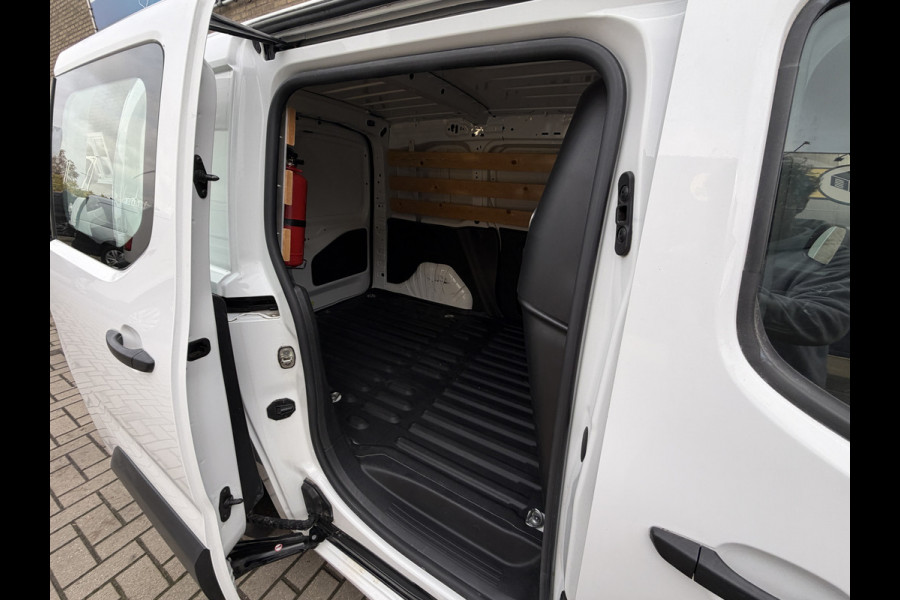 Peugeot Partner 1.2 111PK EURO 6 PureTech Premium CarPlay/cruise control/navigatie systeem