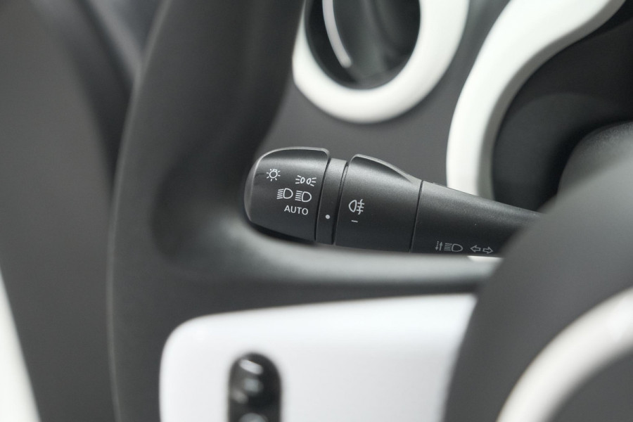 Renault Twingo 1.0 SCe Collection | Cruise Control | Parkeersensoren | Airconditioning