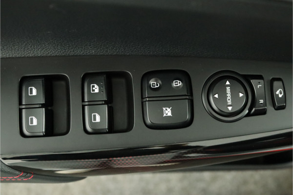 Kia Picanto 1.0 DPi GT-Line Apple Carplay/Android Auto - Cruise Control - Lederen Bekleding - Navigatie - Achteruitrijcamera - Fabrieksgarantie tot 08-2031 Kia Picanto 1.0 DPi GT-Line Apple Carplay/Android Auto - Cruise Control - Lederen Bekleding - Navigatie - Achteruitrijcamera - Fabrieksgarantie tot 08-2031