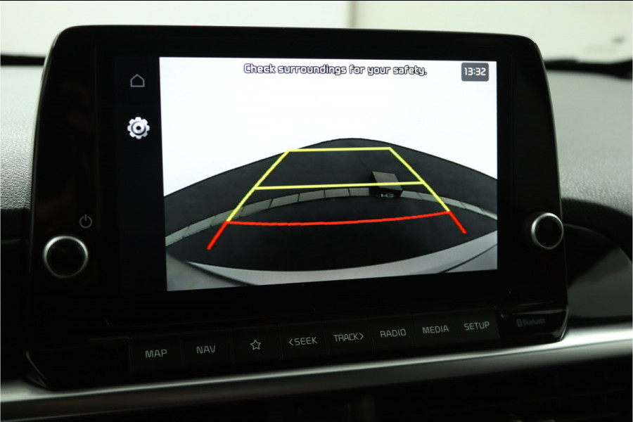 Kia Picanto 1.0 DPi GT-Line Apple Carplay/Android Auto - Cruise Control - Lederen Bekleding - Navigatie - Achteruitrijcamera - Fabrieksgarantie tot 08-2031 Kia Picanto 1.0 DPi GT-Line Apple Carplay/Android Auto - Cruise Control - Lederen Bekleding - Navigatie - Achteruitrijcamera - Fabrieksgarantie tot 08-2031