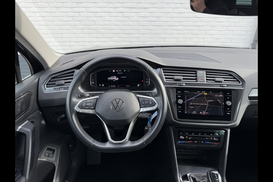 Volkswagen Tiguan 1.4 TSI eHybrid 245pk Elegance | Pano | ACC | Camera | IQ Light | Virtual Cockpit | 18 inch