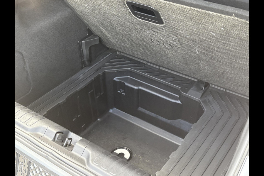 Ford Puma 1.0 EcoBoost Hybrid Titanium 125pk | NIEUWE MODEL! | Winterpack | Keyless Pack | Elek Achterklep | Sync 4 Navigatie