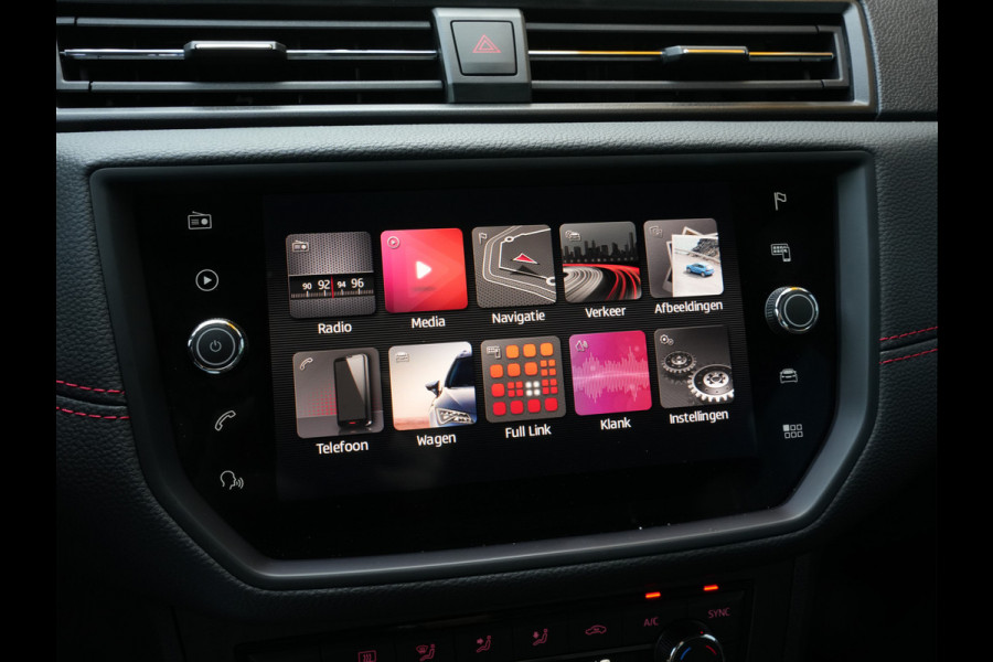 Seat Ibiza 1.0 TSI 116PK!! 6 Bak FR Business Intense | Clima | Camera | Navigatie | Android/Apple Carplay Seat Ibiza 1.0 TSI 116PK!! 6 Bak FR Business Intense | Clima | Camera | Navigatie | Android/Apple Carplay