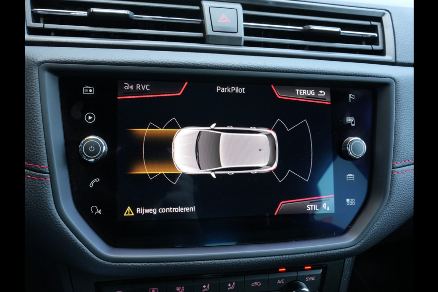 Seat Ibiza 1.0 TSI 116PK!! 6 Bak FR Business Intense | Clima | Camera | Navigatie | Android/Apple Carplay Seat Ibiza 1.0 TSI 116PK!! 6 Bak FR Business Intense | Clima | Camera | Navigatie | Android/Apple Carplay