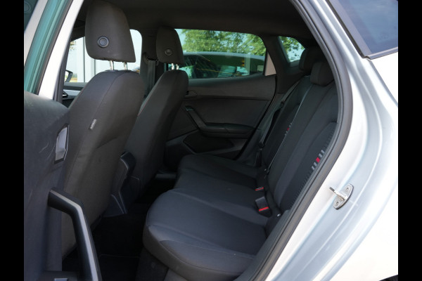 Seat Ibiza 1.0 TSI 116PK!! 6 Bak FR Business Intense | Clima | Camera | Navigatie | Android/Apple Carplay Seat Ibiza 1.0 TSI 116PK!! 6 Bak FR Business Intense | Clima | Camera | Navigatie | Android/Apple Carplay