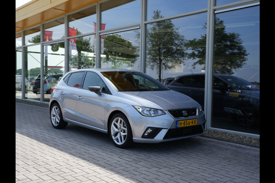 Seat Ibiza 1.0 TSI 116PK!! 6 Bak FR Business Intense | Clima | Camera | Navigatie | Android/Apple Carplay Seat Ibiza 1.0 TSI 116PK!! 6 Bak FR Business Intense | Clima | Camera | Navigatie | Android/Apple Carplay