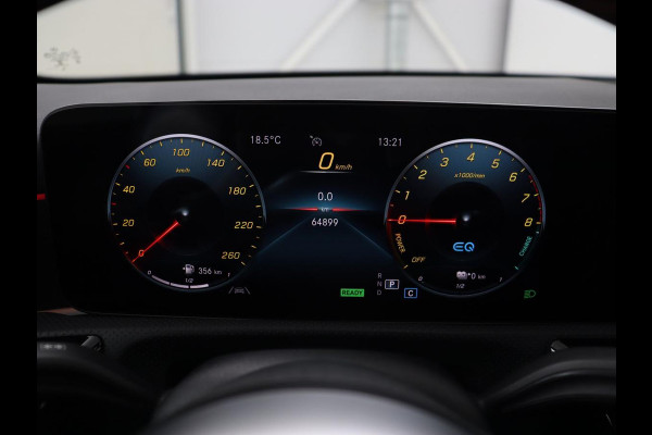 Mercedes-Benz A-Klasse 250e AMG | Stoelverwarming | Carplay | Camera | Leder/Alcantara | Sfeerverlichting | Park Assist | Widescreen | Full LED | Dodehoek detectie | PHEV | Plug In Mercedes-Benz A-Klasse 250e AMG | Stoelverwarming | Carplay | Camera | Leder/Alcantara | Sfeerverlichting | Park Assist | Widescreen | Full LED | Dodehoek detectie | PHEV | Plug In