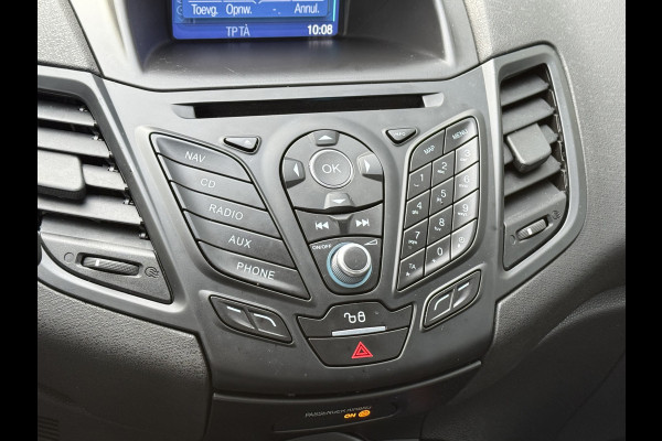 Ford Fiesta BWJ 2017 | 1.0 81PK Style Ultimate | AIRCO | PDC 2X | CRUISE | NAVI | LICHTMETAAL |