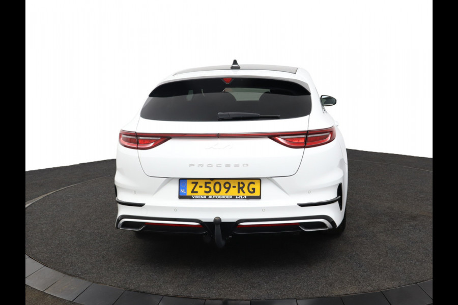 Kia ProCeed 1.5 T-GDi GT-PlusLine - Lichtmetalen Velgen 18" - LED Koplampen - Climate Control - Adaptief Cruise Control - Apple/Android Carplay - Fabrieksgarantie Tot 2031 Kia ProCeed 1.5 T-GDi GT-PlusLine - Lichtmetalen Velgen 18" - LED Koplampen - Climate Control - Adaptief Cruise Control - Apple/Android Carplay - Fabrieksgarantie Tot 2031