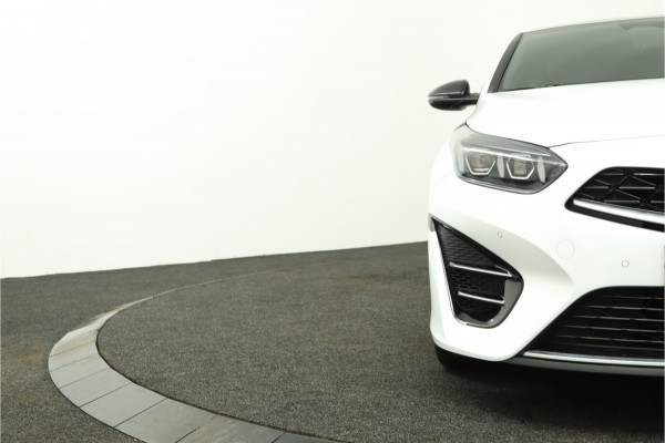 Kia ProCeed 1.5 T-GDi GT-PlusLine - Lichtmetalen Velgen 18" - LED Koplampen - Climate Control - Adaptief Cruise Control - Apple/Android Carplay - Fabrieksgarantie Tot 2031 Kia ProCeed 1.5 T-GDi GT-PlusLine - Lichtmetalen Velgen 18" - LED Koplampen - Climate Control - Adaptief Cruise Control - Apple/Android Carplay - Fabrieksgarantie Tot 2031