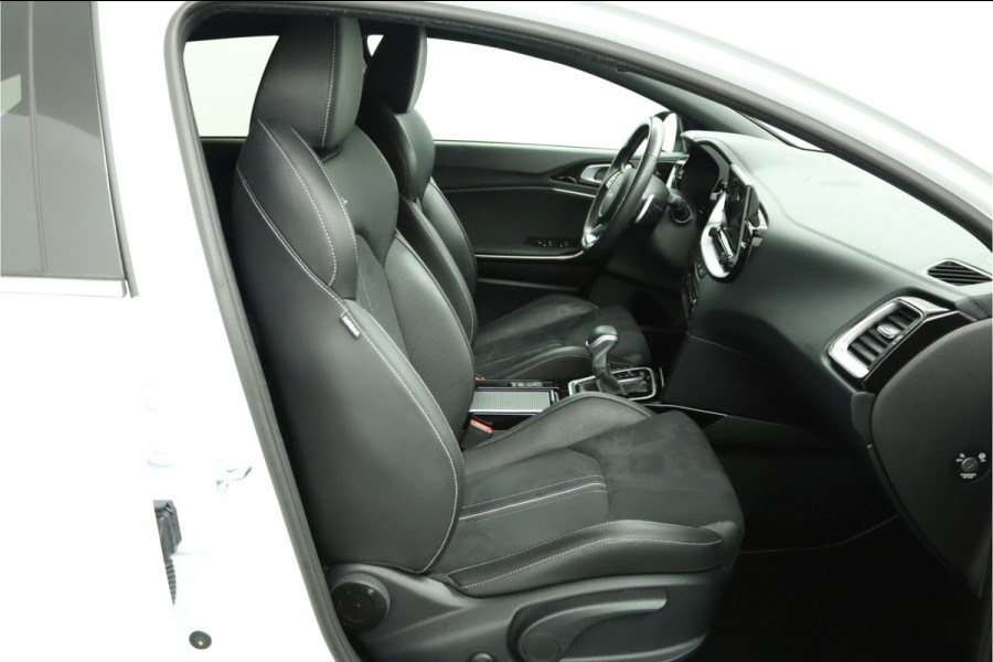 Kia ProCeed 1.5 T-GDi GT-PlusLine - Lichtmetalen Velgen 18" - LED Koplampen - Climate Control - Adaptief Cruise Control - Apple/Android Carplay - Fabrieksgarantie Tot 2031 Kia ProCeed 1.5 T-GDi GT-PlusLine - Lichtmetalen Velgen 18" - LED Koplampen - Climate Control - Adaptief Cruise Control - Apple/Android Carplay - Fabrieksgarantie Tot 2031