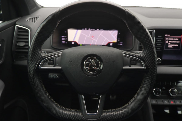 Škoda Karoq 1.5 TSI ACT Sportline Business|Pano Trekhaak Dealer OH Sportstoelen App Connect ACC Canton Elektrische kofferklep Nap Škoda Karoq 1.5 TSI ACT Sportline Business|Pano Trekhaak Dealer OH Sportstoelen App Connect ACC Canton Elektrische kofferklep Nap