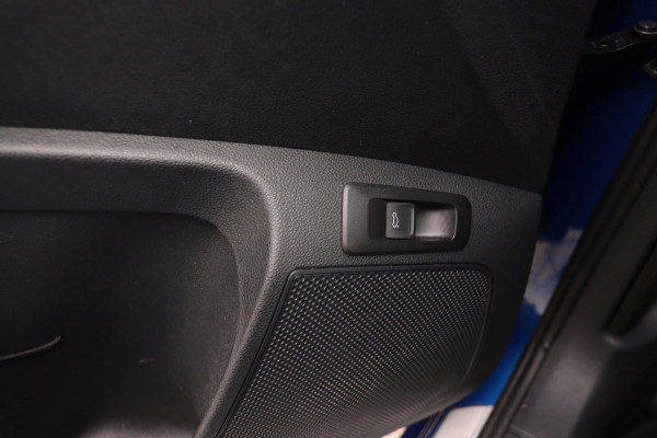 Škoda Karoq 1.5 TSI ACT Sportline Business|Pano Trekhaak Dealer OH Sportstoelen App Connect ACC Canton Elektrische kofferklep Nap Škoda Karoq 1.5 TSI ACT Sportline Business|Pano Trekhaak Dealer OH Sportstoelen App Connect ACC Canton Elektrische kofferklep Nap